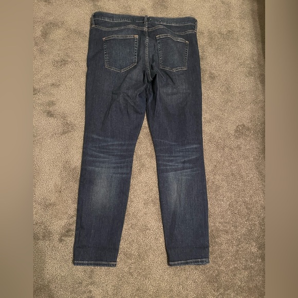 GAP MID ROSE TRUE SKINNY JEANS sz
31/12 **A STEAL!** - Picture 3 of 3